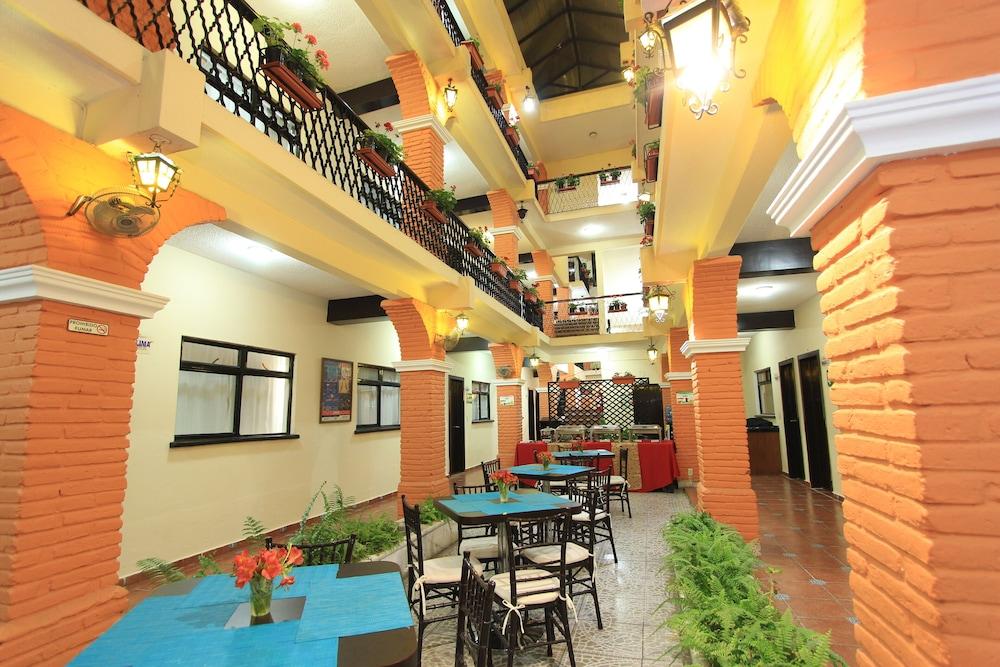 Hotel Del Carmen, En El Centro- Desayuno Incluido ! Tuxtla Gutiérrez