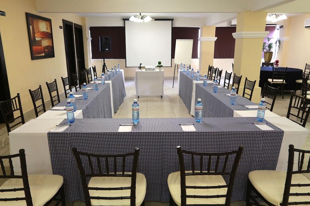 Del Carmen, En El Centro- Desayuno Incluido ! 3* Tuxtla Gutiérrez